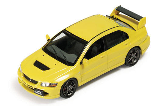 IXO - 1/43 MITSUBISHI LANCER EVO IX METALLIC YELLOW 2006