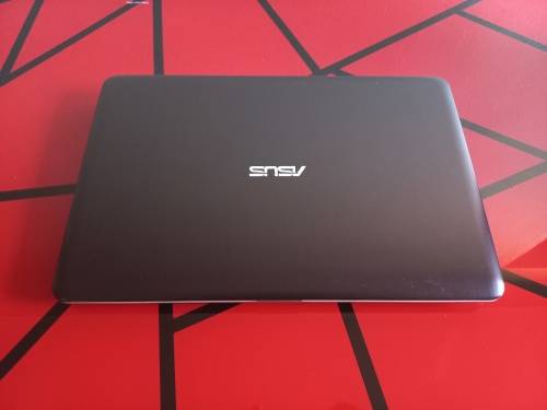 ASUS Vivobook Max | i7-6500U | 8GB RAM | 2TB HDD | NVIDIA GeForce 920MX
