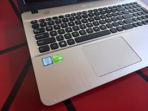 ASUS Vivobook Max | i7-6500U | 8GB RAM | 2TB HDD | NVIDIA GeForce 920MX