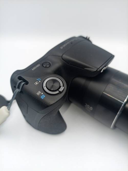 Canon PowerShot SX430 IS Digital Camera | 20.0 MP | 720p HD Movies | Wi-Fi | 45x Zoom