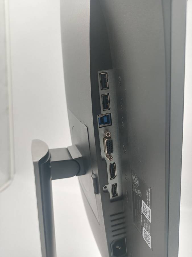 Dell P2219H 22-inch Full HD LCD 8ms Monitor