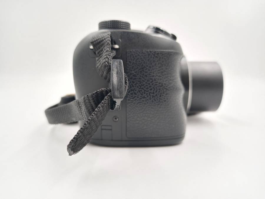 Sony Cyber-Shot DSC-H100 16.1MP Digital Camera (Black) with 21x Optical Zoom