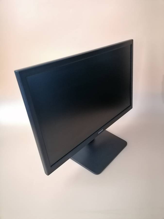Samsung 19'' HD Flat Monitor