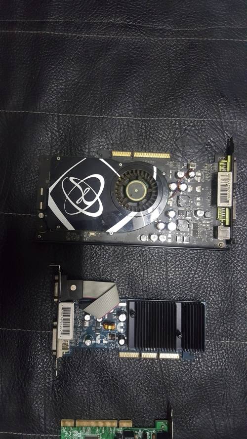JOBLOT OF COMPUTER COMPONENTS - RAMS, PERIPHERALS, GRAPHICS CARD ETC.