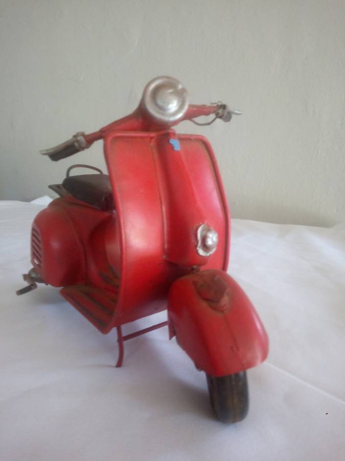 Tin Plate Vespa Scooter