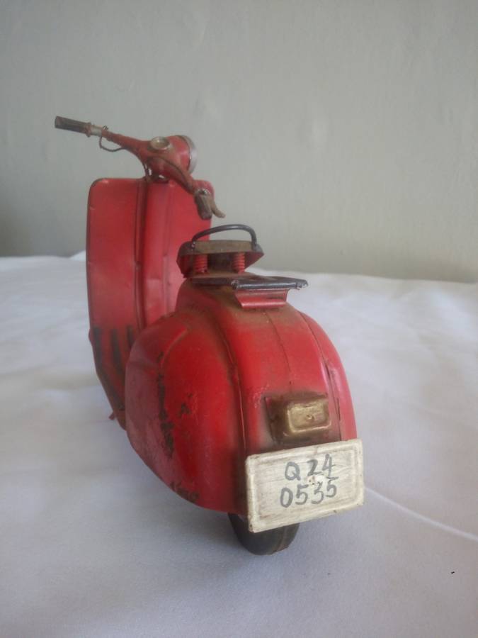 Tin Plate Vespa Scooter