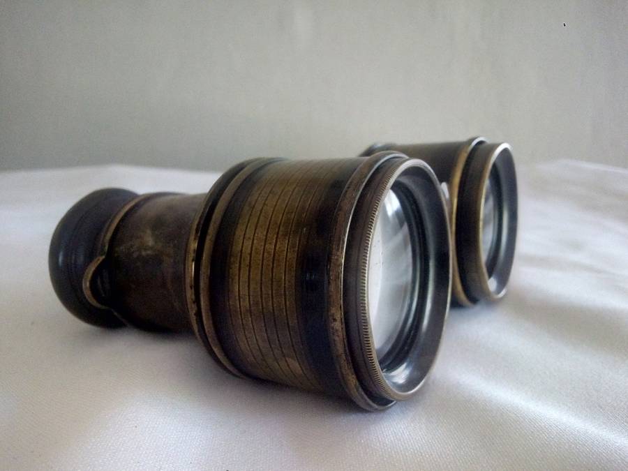 Vintage pair of Copper Binnoculars