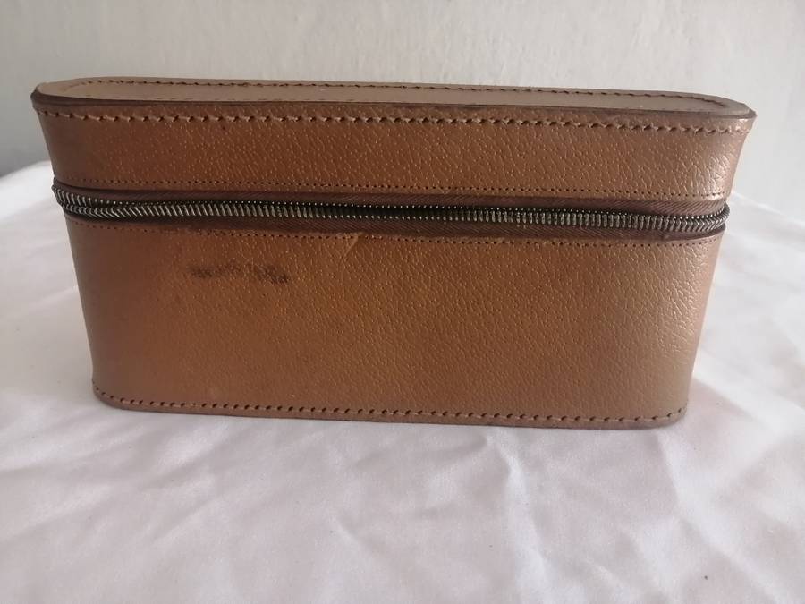 Vintage Men`s Grooming Kit