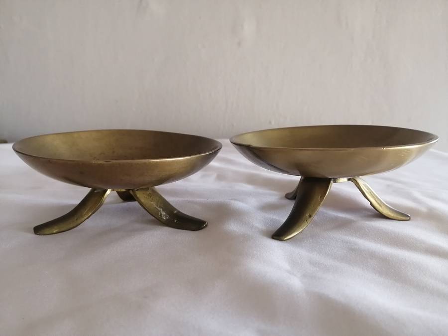 Set of 2 Vintage Brass 3 legged candle holders