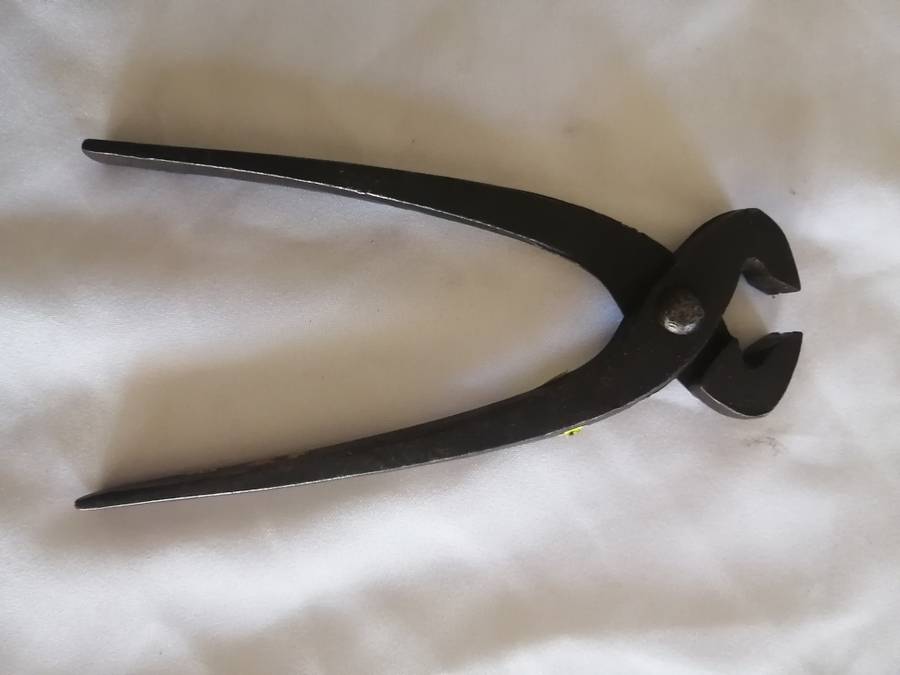 Vintage Metal Horseshoe Nail Pliers
