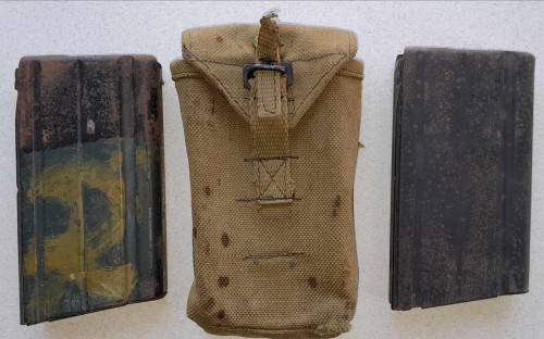 RHODESIAN PAT.69 POUCH & MAGAZINES
