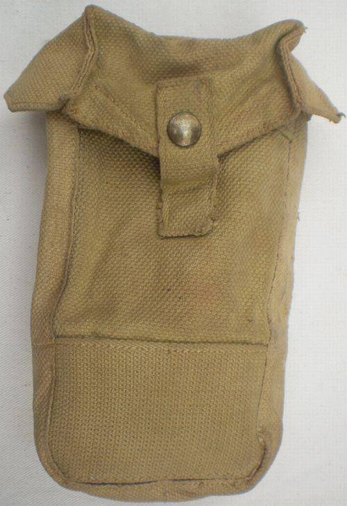 WW II AMMO POUCH