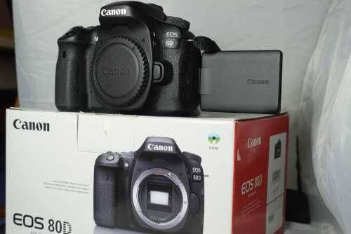 Canon 80D