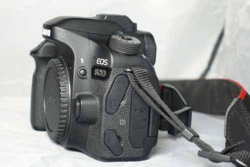 Canon 80D