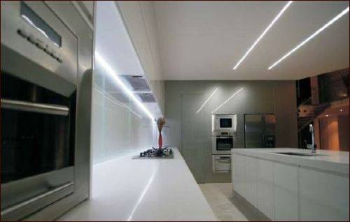 LED Strip Lights: Non Waterproof 5 Metres 12Volts SMD5050 in Cool White. Collections are allowed.