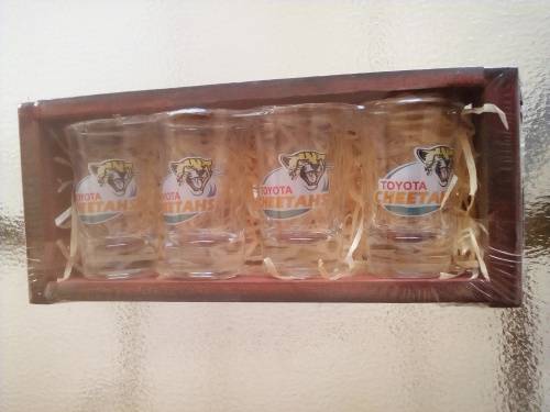 CHEETAHS RUGBY DOUBLE SHOOTER GLASSES GIFT SET. Collections are allowed.
