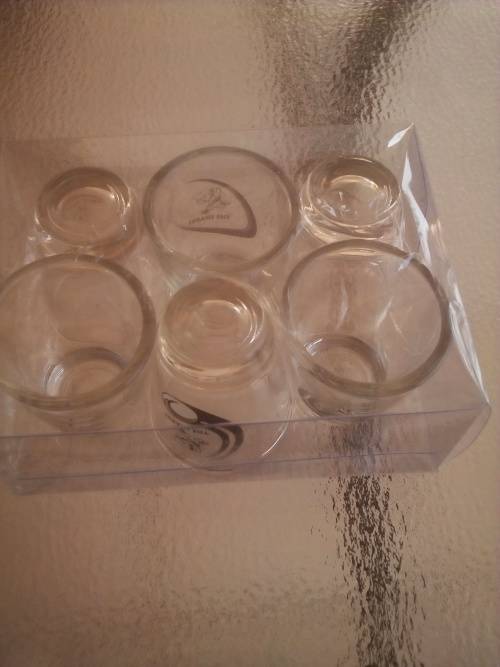 SHARKS RUGBY 6-SHOOTER GLASSES GIFT PACK. Collections are allowed.