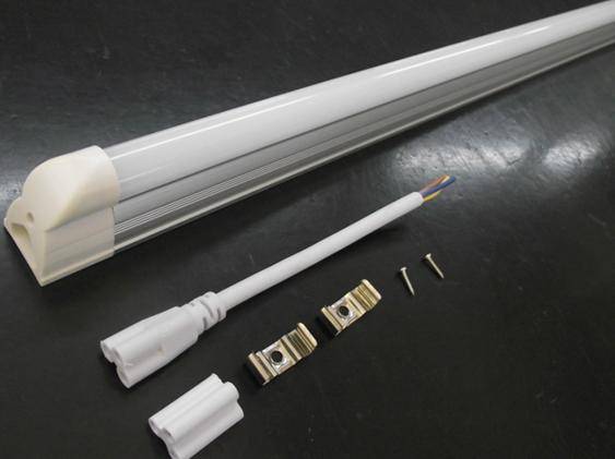 LED T5 TUBE LIGHTS COMPLETE WITH BRACKETS AND FITTINGS.... Integrated Turn-Key Product