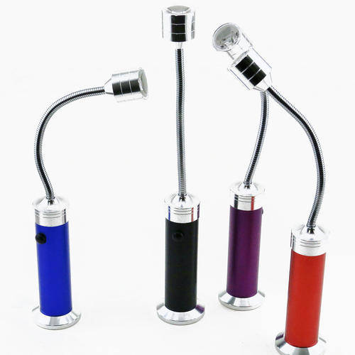 LED Flex Light with a Magnetic Base. Gooseneck Flexible Light / Torch. Collections Are Allowed.