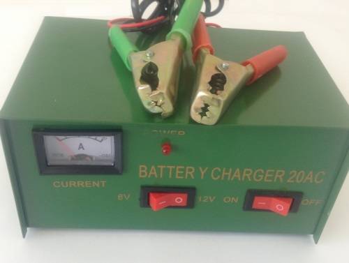 Battery Charger 6 Volts and 12 Volts in One Battery Charging Unit. Collections are allowed.
