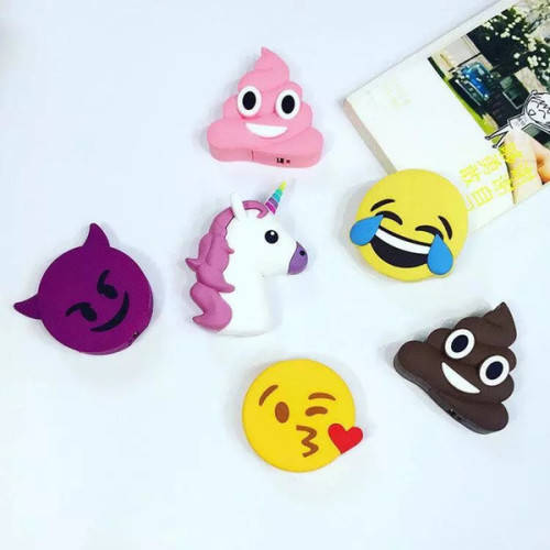 EMOJI charging Banks - Various Designs - Between 2600mah - 6000mah - Brand New -**R1 Bid Increment**