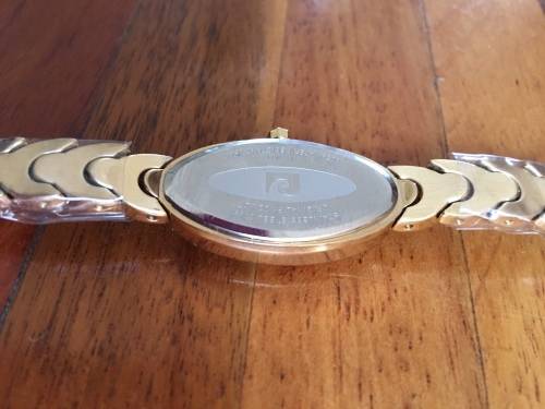 Pierre Cardin (100% Authentic) - Ladies Watch - Gold - BRAND NEW - Retails for R2499 - BRAND NEW