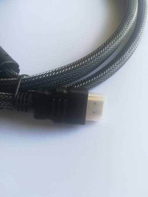Threaded HDMI cable ( 1,5 meters ) ( 8 available!)
