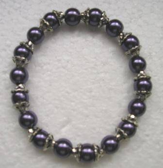 Elegant glass pearl bracelet