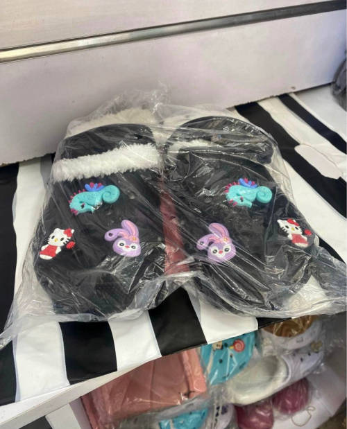Winter crocs