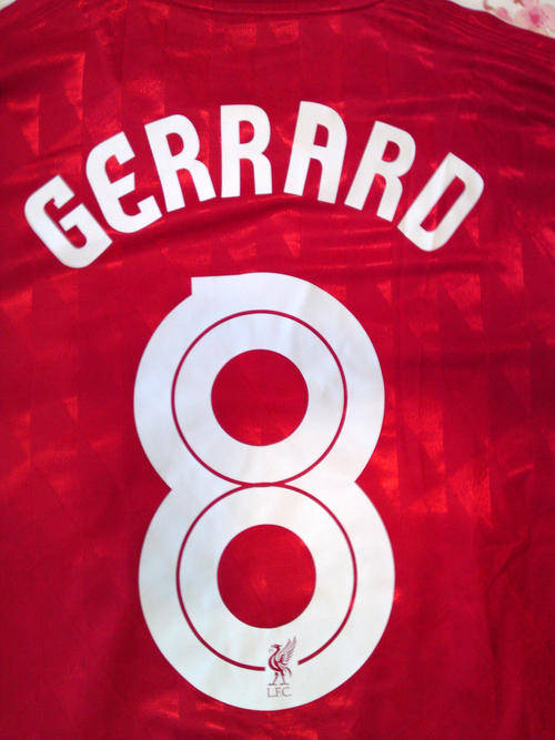 5 TIMES WINNERS-LIVERPOOL CHAMPIONS LEAGUE SHIRT 2010/2012 HOME **GERRARD**LARGE