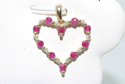 1.10CT RUBY & DIAMOND HEART PENDANT