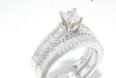 R120000 GORGEOUS 1.50CT DIAMOND ENGAGEMENT RING WEDDING BAND SET