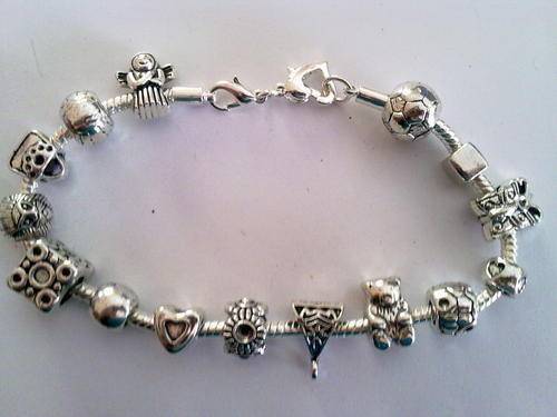 ***CUTE*** pack of 15 tibetan silver  pardora charms/beads