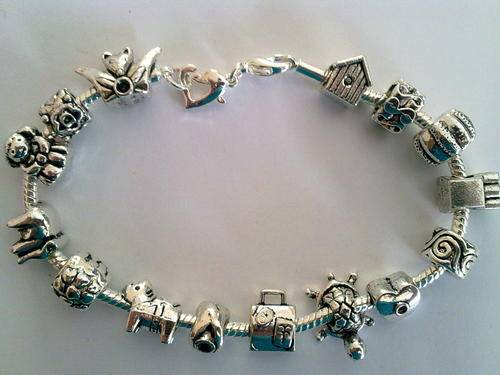 ***CUTE*** pack of 15 tibetan silver  pardora charms/beads