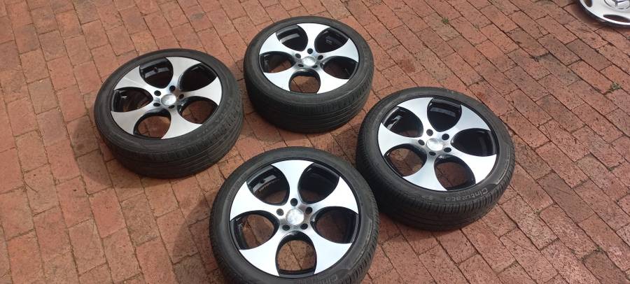 17 inch Alloy Wheels and Tyres - Set of 4