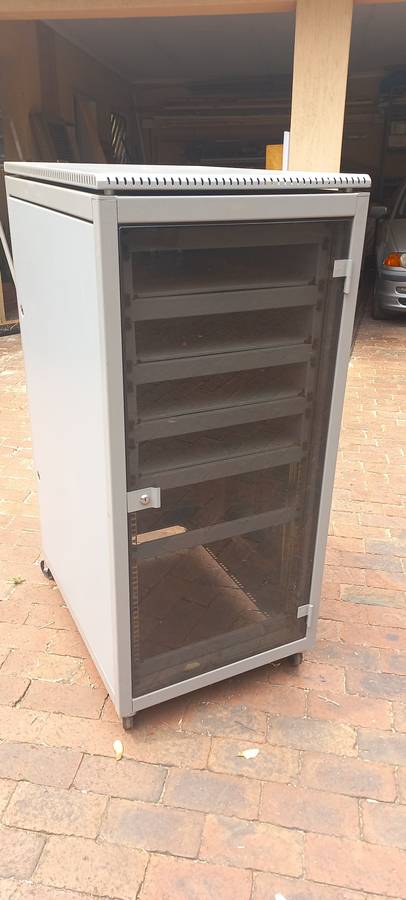 Server / Network Cabinet