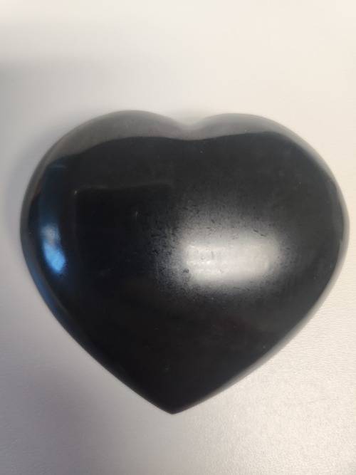 Basalt heart - Jet Black!