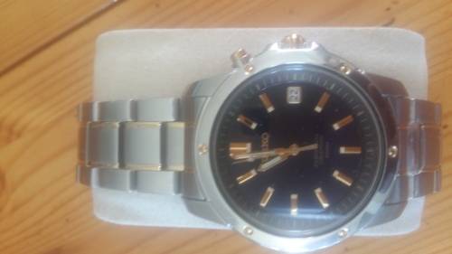 MEN SEIKO WATCH AS NEW