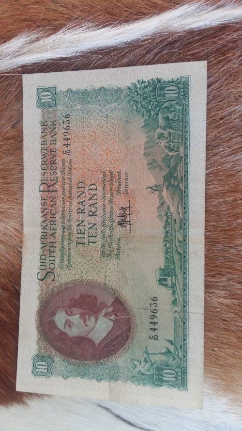 R10 NOTE IN MINT CONDITION
