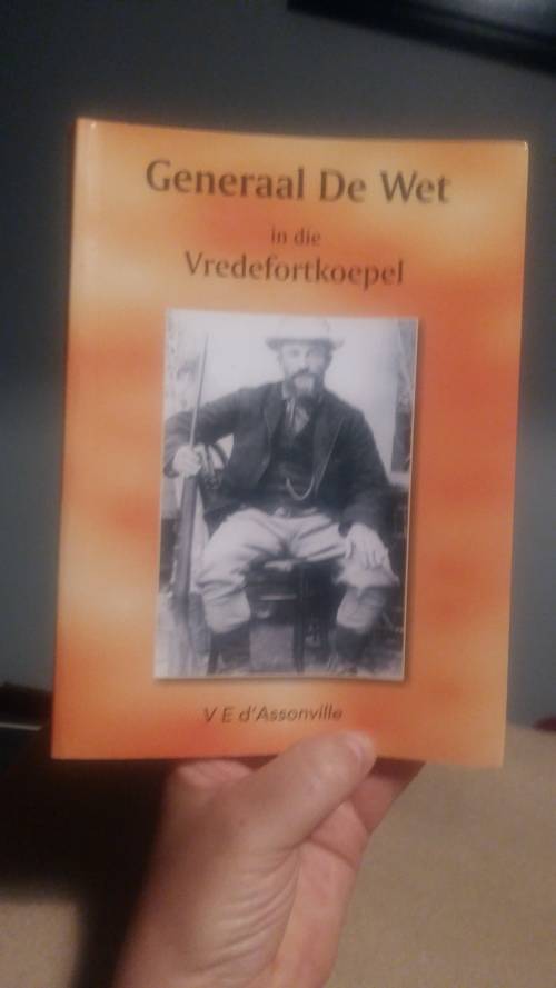 BOEK GETEKEN DEUR SKRYWER GENERAAL DE WET