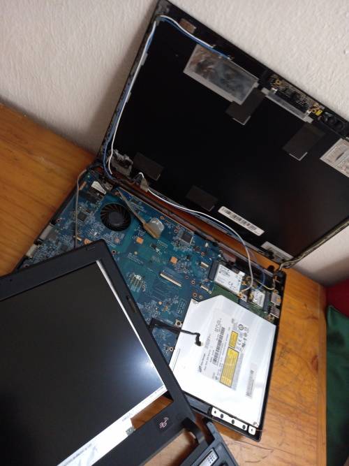 i3-350M Acer TravelMate Laptop