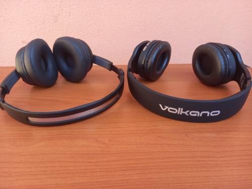 Insane Bass Headphones | Skullcandy and Volkano | Bluetooth Headphones
