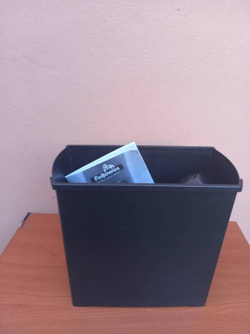 Need Stress Relief?? Shred Paper With A Fellowes P20 Paper Shredder