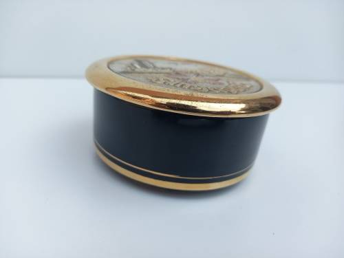 [Retail: R3500] Stunning 24K Gold Edged Singapore Chokin | Artwork Engraved In Japan