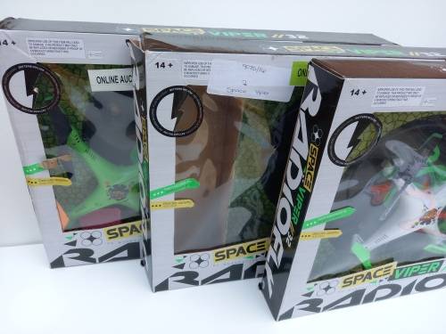 [Retail: R3500] 3 Drones | Space Viper Drone Stock Clearance | 1 Remote | 11 Extra Blades