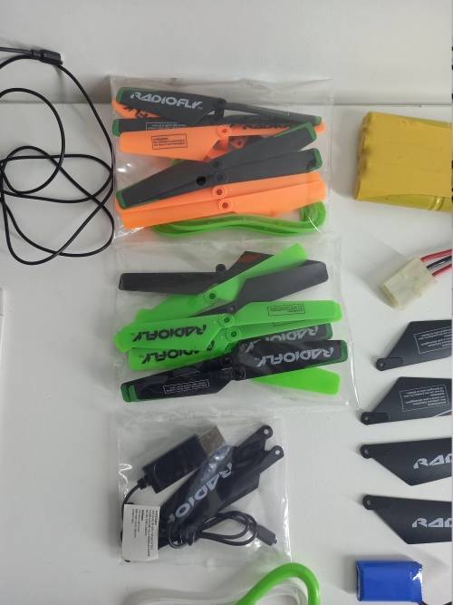 [New Year Deal | Over R5000] Bulk Helicopters | Remotes | Blades | Batteries + Tons More!!!!