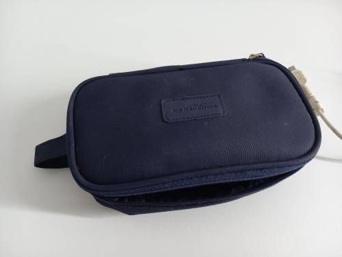 [EASTER DEALS] TomTom GPS Bundle | Power Cable | Carry Bag | Touchscreen GPS