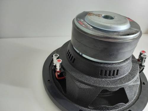 10-inch Targa TG-1004DW Subwoofer 5000w & Solid Wooden Box [Retail: R2000]