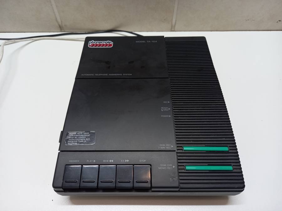 Lucky R99 Deals | Phonemate Telephone Answering Machine TA-104 From The Early 80s/90s