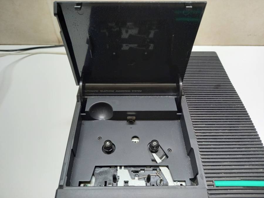 Lucky R99 Deals | Phonemate Telephone Answering Machine TA-104 From The Early 80s/90s
